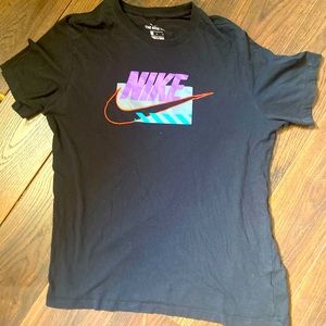 Men’s Nike Tee - Large